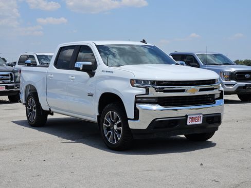 Used 2022 Chevrolet Silverado 1500 LT w/ Safety Package RWD image 3