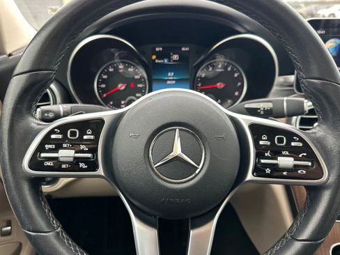 Used 2020 Mercedes-Benz C 300 4MATIC Sedan image 21