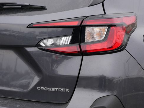 Used 2024 Subaru Crosstrek 2.0i Premium image 17