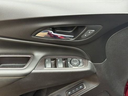 Used 2021 Chevrolet Equinox Premier AWD/4WD image 15