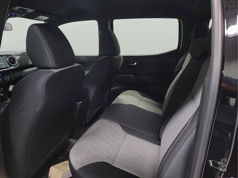 Certified 2023 Toyota Tacoma TRD Off-Road w/ Technology Package image 10