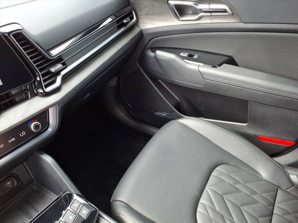 Used 2025 Kia Sportage X-Pro Prestige AWD/4WD image 26