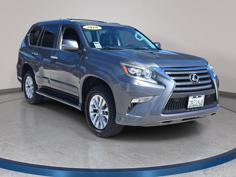 Used 2016 Lexus GX 460 w/ Premium Package AWD/4WD image 4