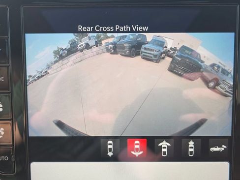 Used 2022 RAM 1500 Limited AWD/4WD image 33