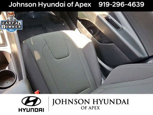 Certified 2024 Hyundai Elantra SE FWD image 15