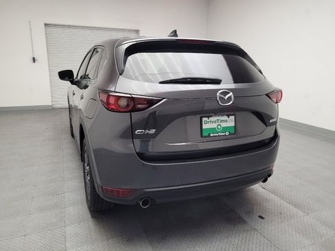 Used 2018 MAZDA CX-5 Touring image 6