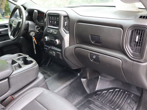 Used 2022 GMC Sierra 3500 Pro w/ Convenience Package AWD/4WD image 25