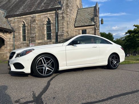Used 2017 Mercedes-Benz E 400 4MATIC Coupe image 28