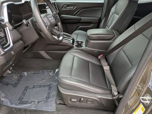 Certified 2023 GMC Canyon Elevation w/ Elevation Premium Package image 11