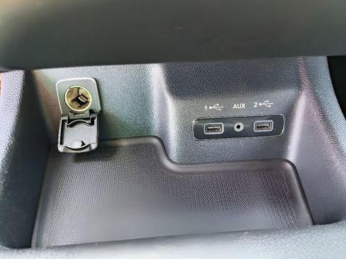 Used 2019 Dodge Durango R/T w/ Blacktop Package image 19