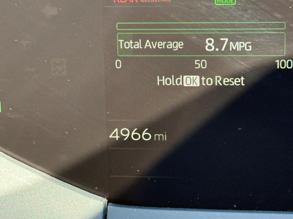 Used 2026 Toyota Prius Plug-In Hybrid FWD image 19