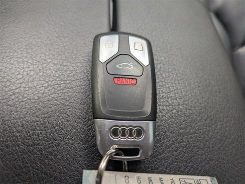 Used 2019 Audi Q7 3.0T Prestige w/ Prestige Package image 35