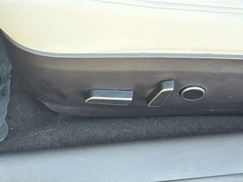 Used 2022 Tesla Model 3 Performance image 24