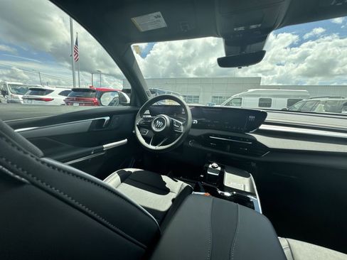 New 2026 Buick Enclave Preferred w/ Power Package FWD image 15