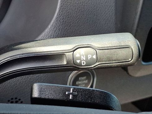 Used 2025 Mercedes-Benz Sprinter 2500 image 14