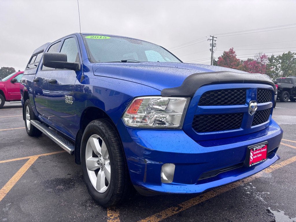 Used 2015 RAM 1500 Express AWD/4WD image 4