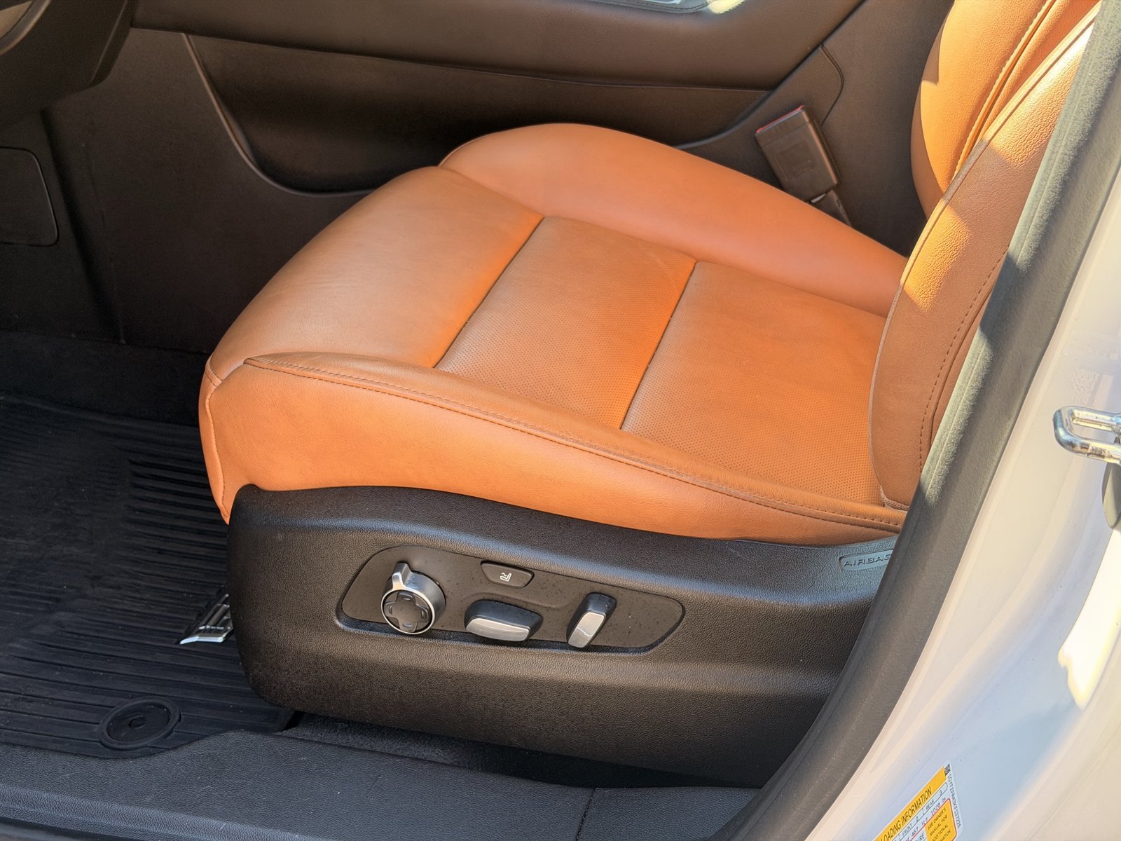 Used 2019 Cadillac XT4 Sport AWD/4WD image 15