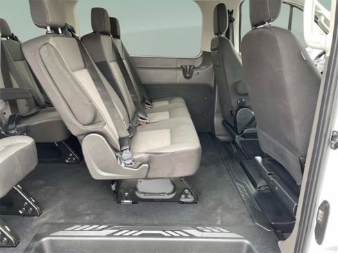 Used 2023 Ford Transit 350 XLT image 8