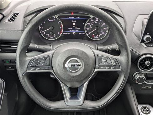 Used 2023 Nissan Sentra SV image 10