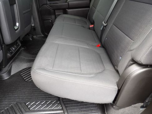 Used 2021 Chevrolet Silverado 1500 LT image 33