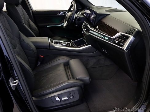 Certified 2025 BMW X5 xDrive40i w/ Premium Package image 35