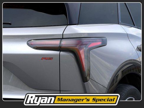 New 2025 Chevrolet Blazer EV RS image 11