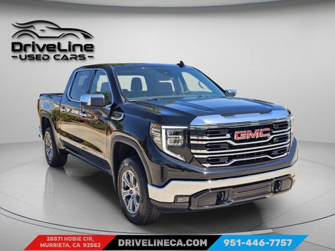 Used 2025 GMC Sierra 1500 SLT image 7