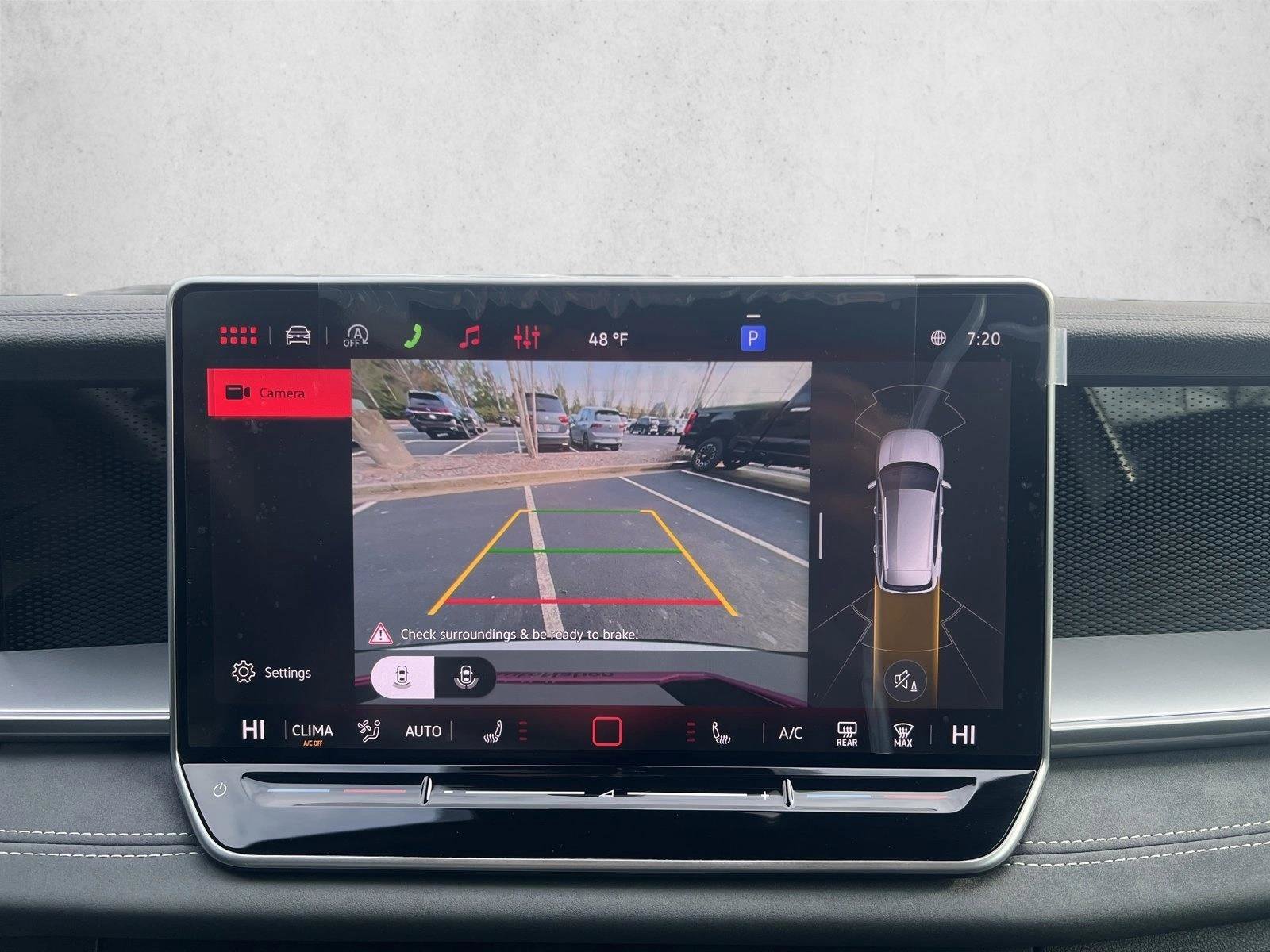 New 2026 Volkswagen Tiguan SE R-Line FWD image 14