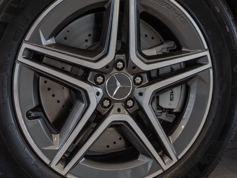 Certified 2024 Mercedes-Benz GLE 53 AMG 4MATIC image 33