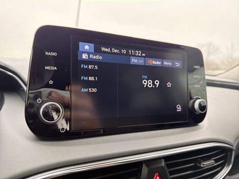 Used 2023 Hyundai Santa Fe SE w/ Cargo Package image 19