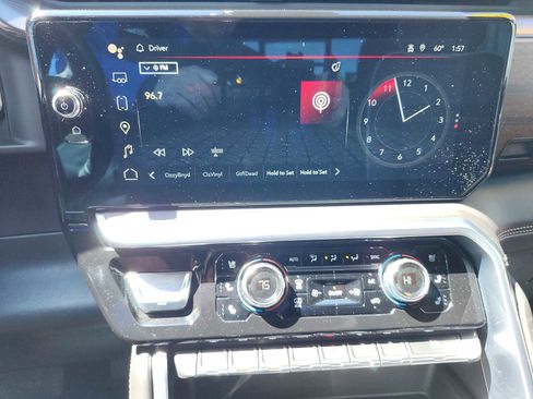 Used 2023 GMC Sierra 1500 Denali Ultimate image 13