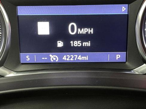 Used 2022 GMC Terrain AT4 w/ Infotainment Package II image 6