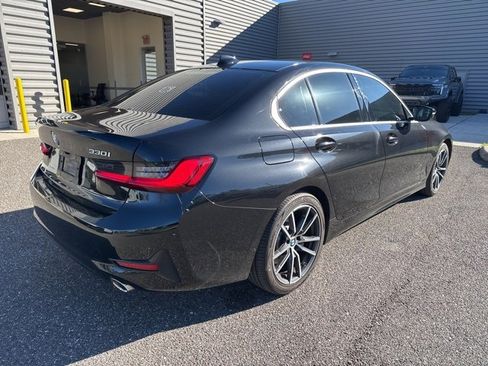 Used 2021 BMW 330i Sedan image 3
