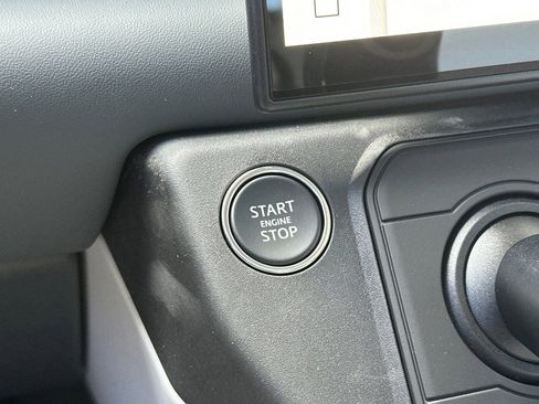 New 2026 Land Rover Defender 110 S image 29