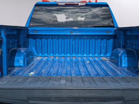 Used 2023 Chevrolet Silverado 1500 LT image 34