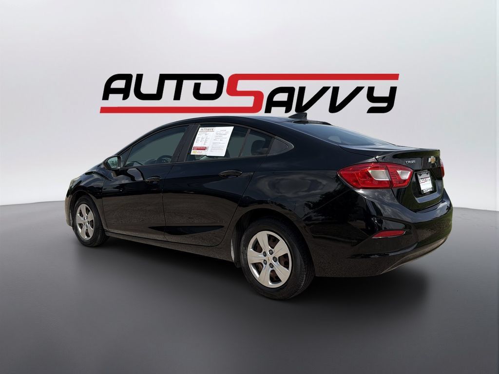 Used 2018 Chevrolet Cruze LS FWD image 7