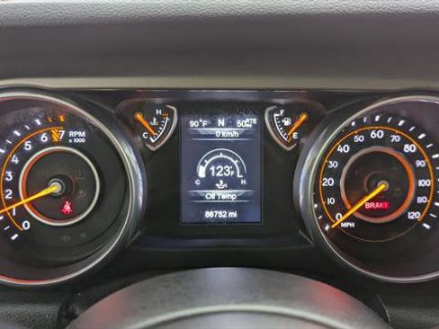 Used 2018 Jeep Wrangler Unlimited Sport S image 27