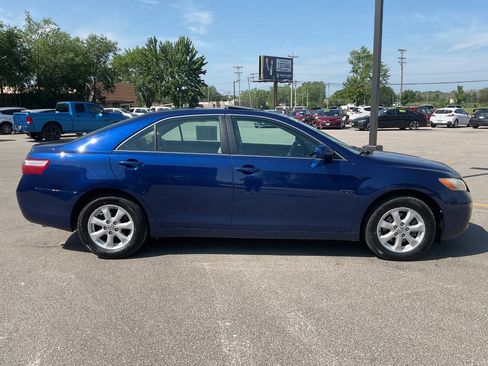 Used 2007 Toyota Camry LE FWD image 9