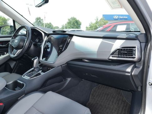 Used 2022 Subaru Outback Limited AWD/4WD image 24