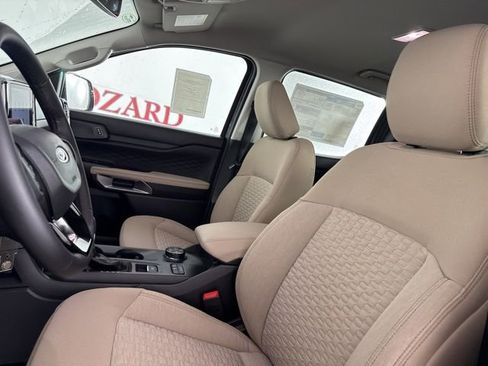 New 2025 Ford Ranger XLT w/ FX4 Off-Road Package image 15