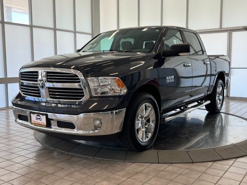 Used 2015 RAM 1500 Big Horn AWD/4WD image 3