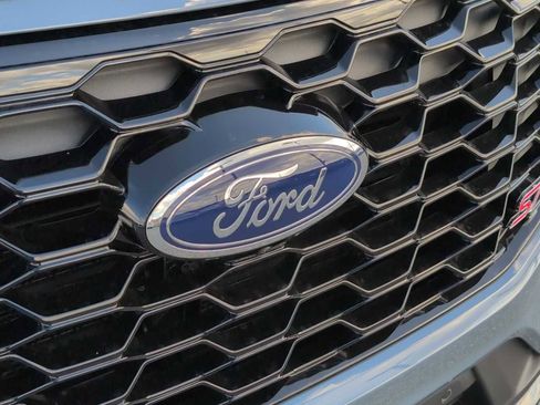 New 2025 Ford Explorer ST image 4