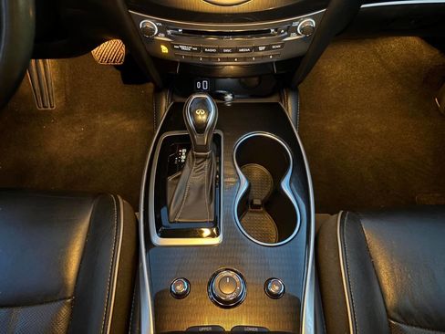 Used 2020 INFINITI QX60 Luxe w/ Essential Package image 29