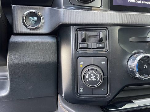 Used 2024 Ford F350 Platinum w/ Tremor Off-Road Package image 27