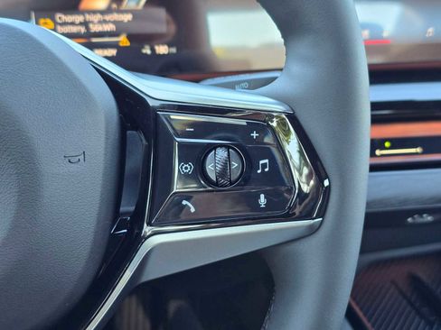 Used 2026 BMW i5 eDrive40 image 28