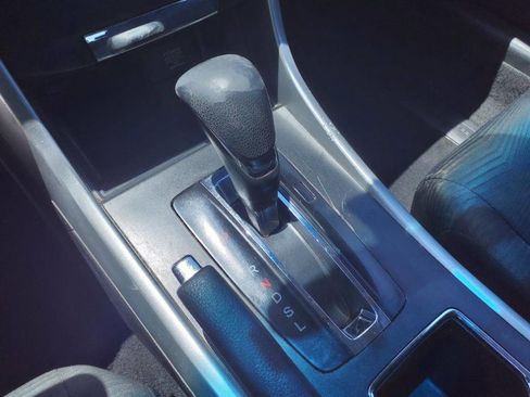 Used 2014 Honda Accord LX image 14