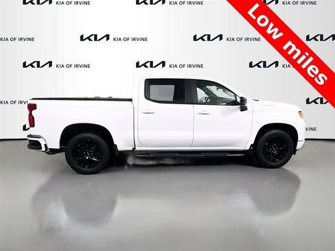 Used 2023 Chevrolet Silverado 1500 RST image 8