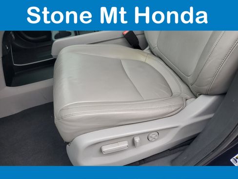 Used 2021 Honda Odyssey EX-L image 17