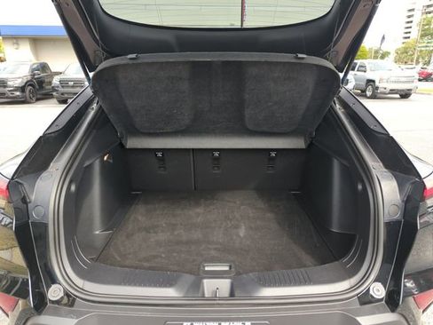 Used 2025 Buick Envista Preferred FWD image 28