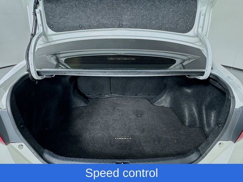 Used 2017 Toyota Corolla L image 31